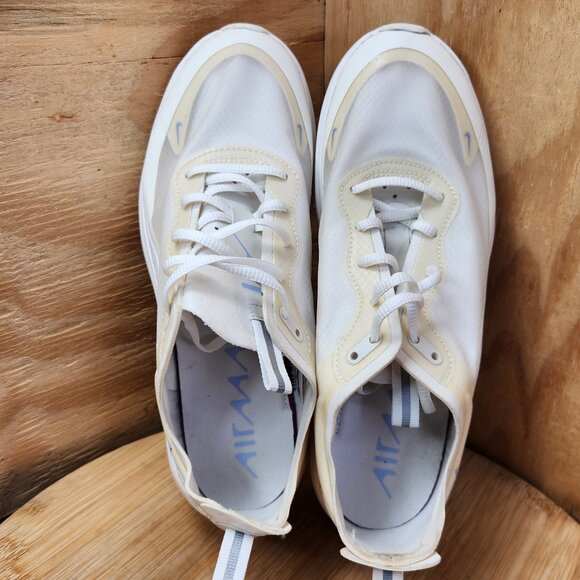 Nike Air Max Dia SE Womens White Running Shoes Sneakers Size 8 - Picture 6 of 9